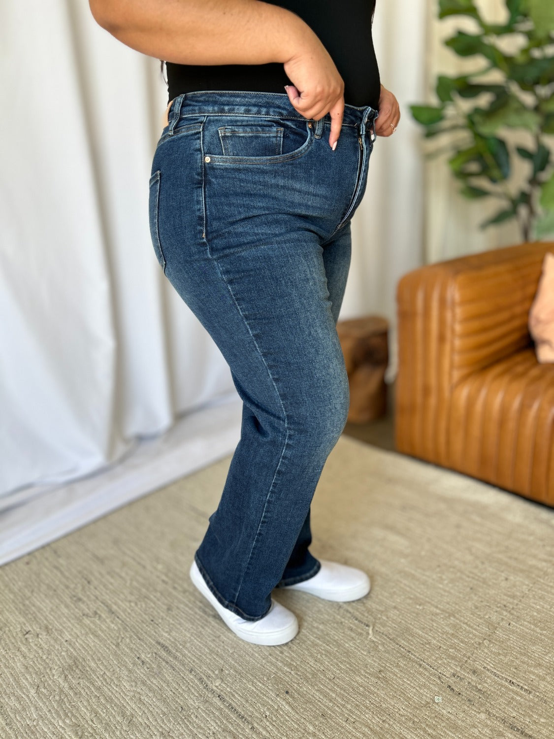 RFM Full Size High Rise Straight Tummy Control Jeans